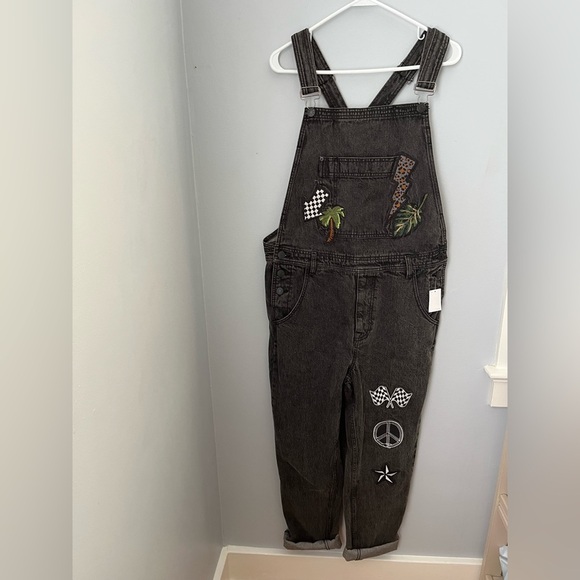 Black‎ Denim Overalls with Adjustable Straps and Colorful Patches - Picture 1 of 16